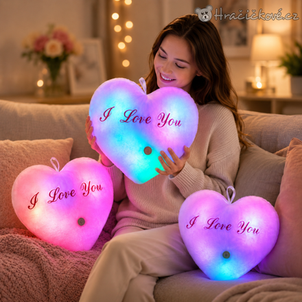 Svítící LED polštář ve tvaru srdce I Love You | Romantický svítící plyšový polštář