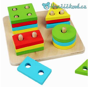 Dřevěná skládačka typu Montessori