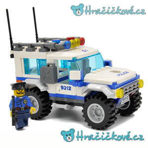 Policejní terénní auto s policistou, 163 dílků (stavebnice typu Lego)